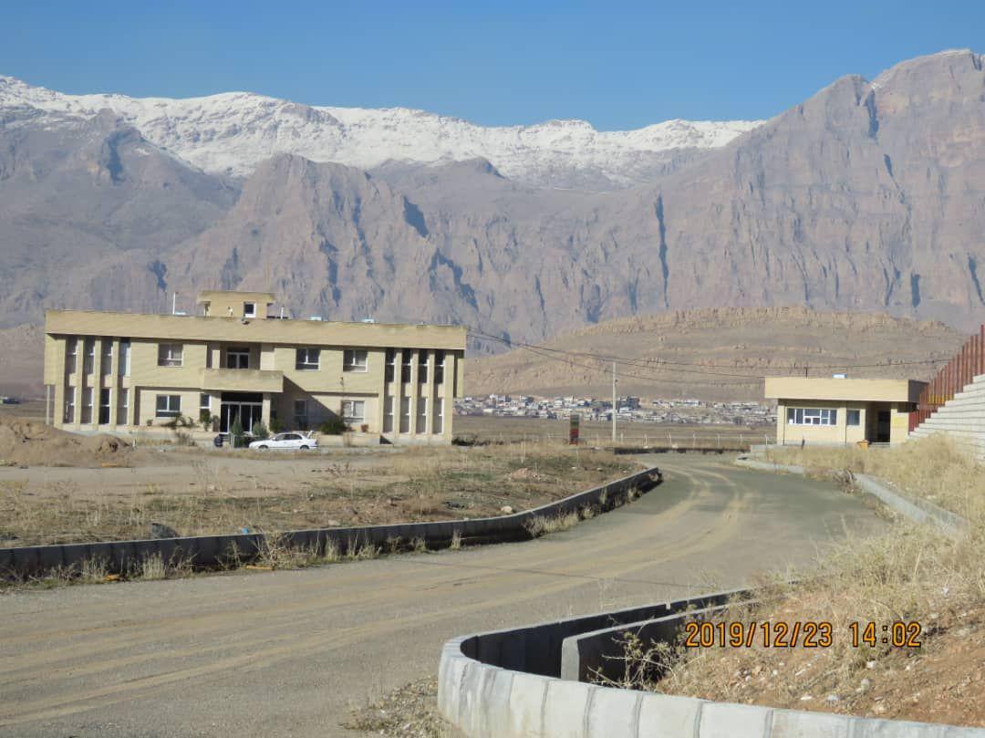 نمای بیرونی ساختمان اداری نمای بیرونی ساختمان اداری||||3||||گالری صفحه اصلی