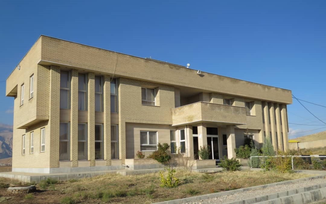 نمای بیرونی ساختمان اداری نمای بیرونی ساختمان اداری||||10||||گالری صفحه اصلی